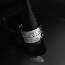 Load image into Gallery viewer, MOUNTAIN BAND RING