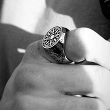 Load image into Gallery viewer, SUNDIAL SIGNET