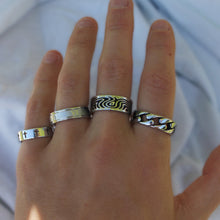 Load image into Gallery viewer, SPIRAL WAVE RING - Rocko Jewellery