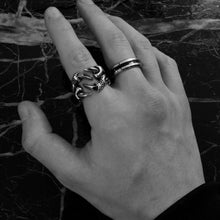 Load image into Gallery viewer, STRIPE BAND RING - Rocko Jewellery