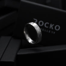 Load image into Gallery viewer, ROMAN BAND RING - Rocko Jewellery
