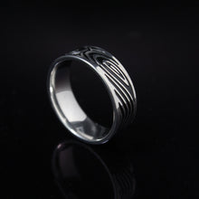 Load image into Gallery viewer, SPIRAL WAVE RING - Rocko Jewellery
